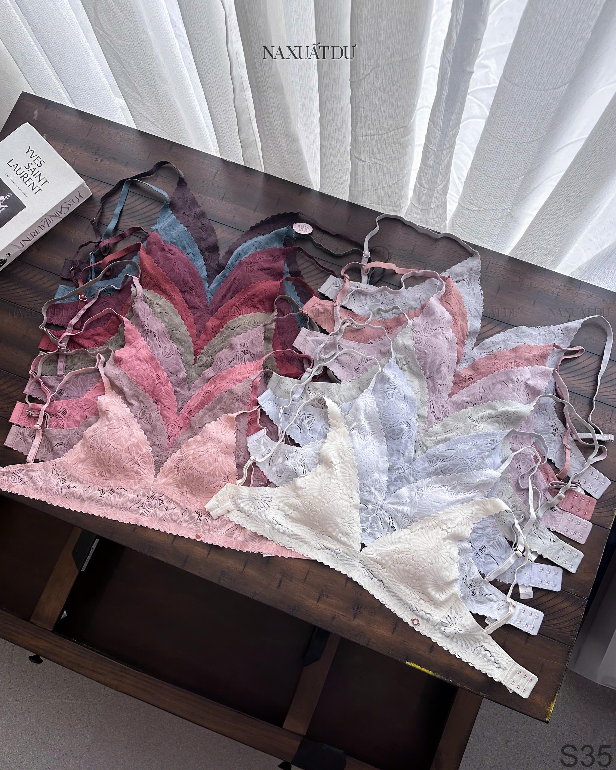 Set 2 áo bra " Danskin " mix màu ngẫu nhiên - S35