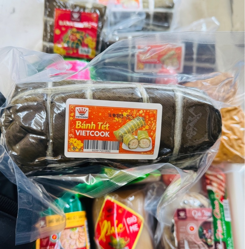 Bánh tét ( cái )