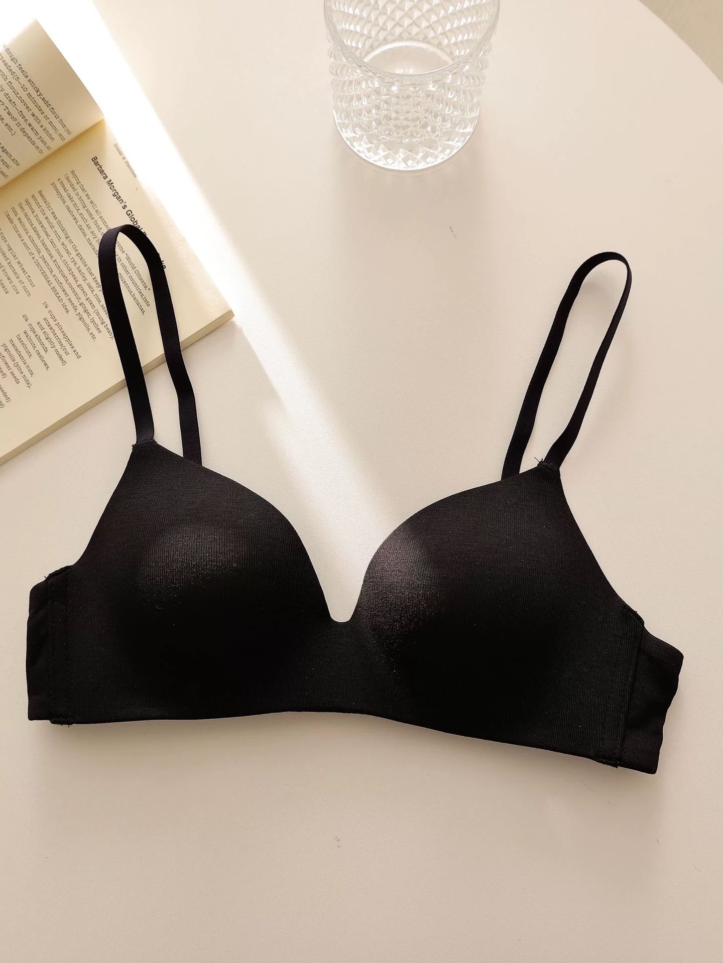 Serena Bra_thumbnail_2