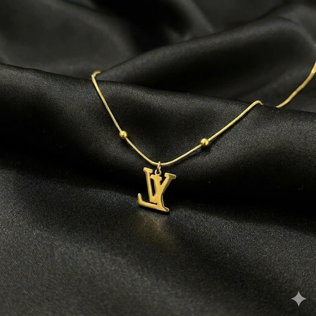 vòng tay titan vàng charm LV trơn to_thumbnail_2