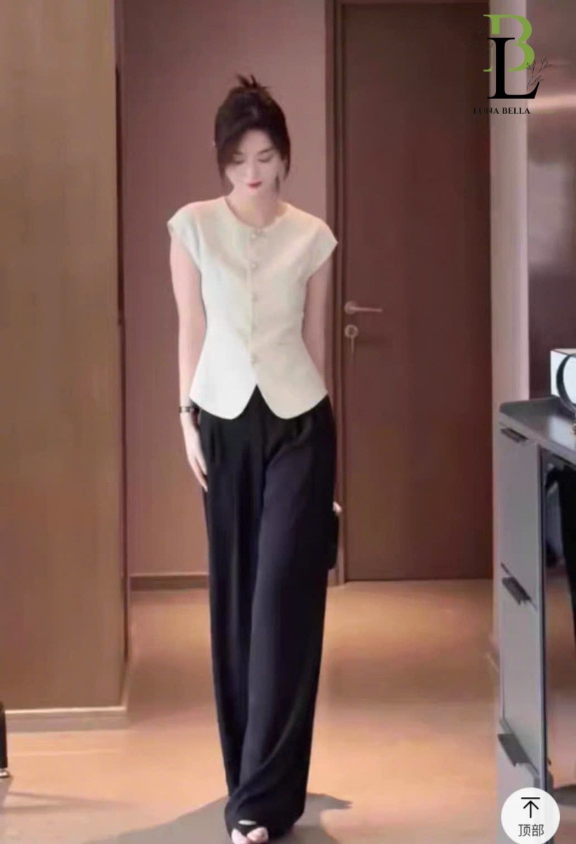 Set áo tay hến quần dài LUNAR màu KEM