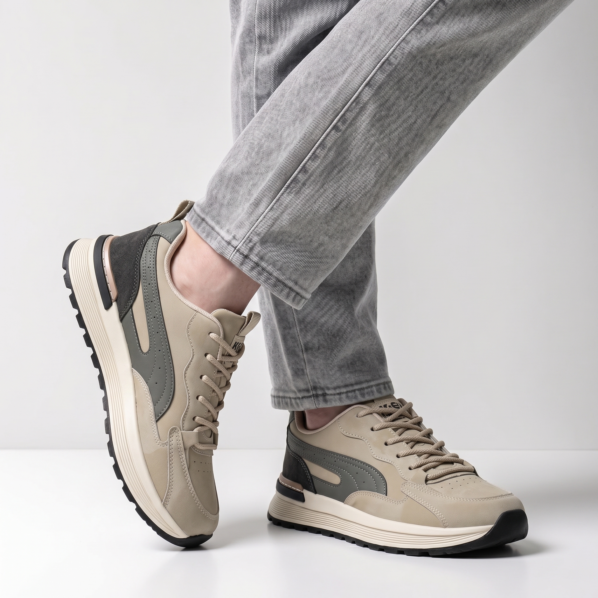 Sneaker thời trang CS313 (form chuẩn )