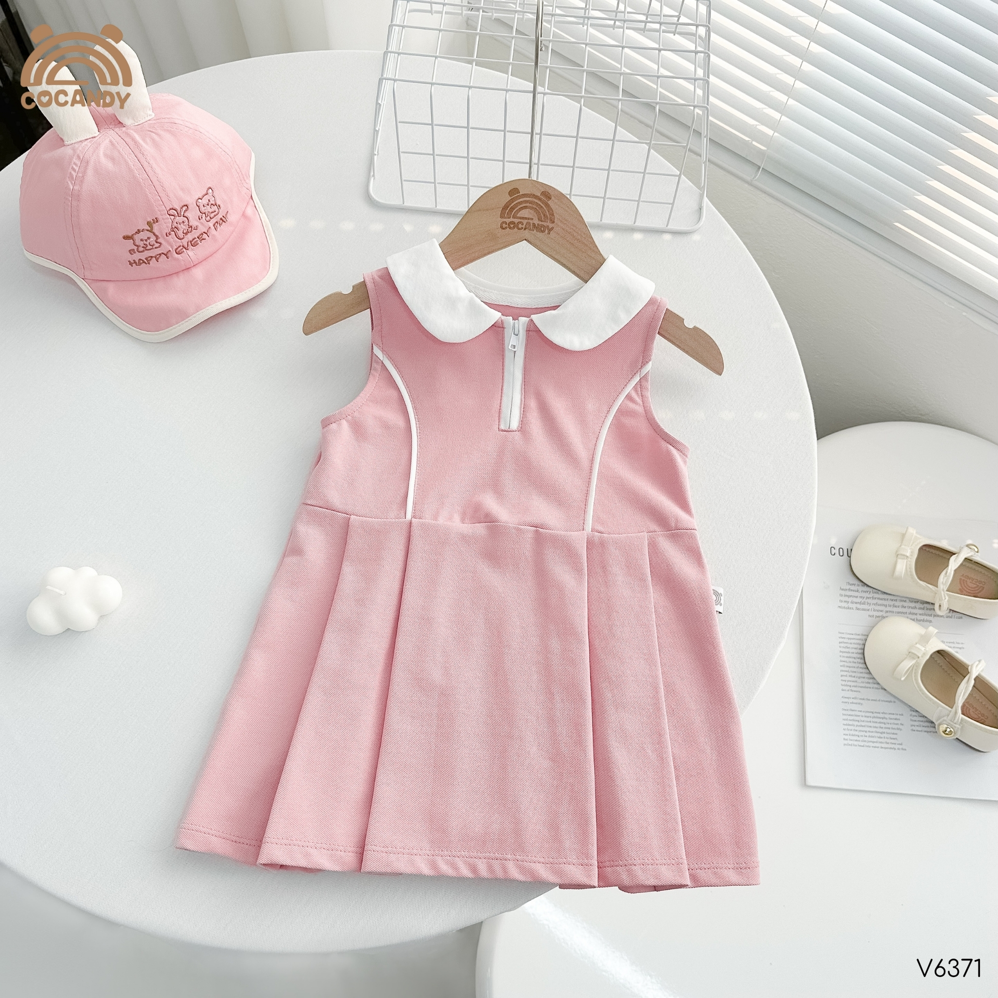 Váy sát nách polo HỒNG cổ trắng nẹp cong