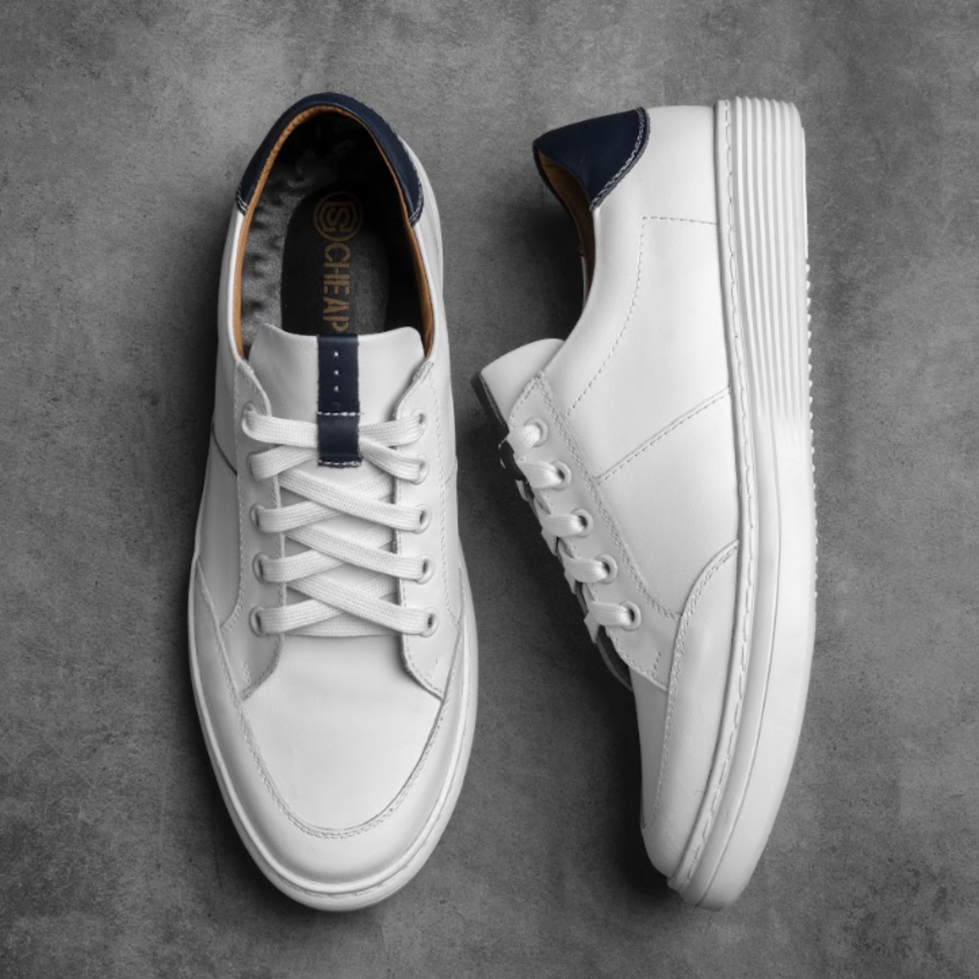 Sneaker nam da thật CS528