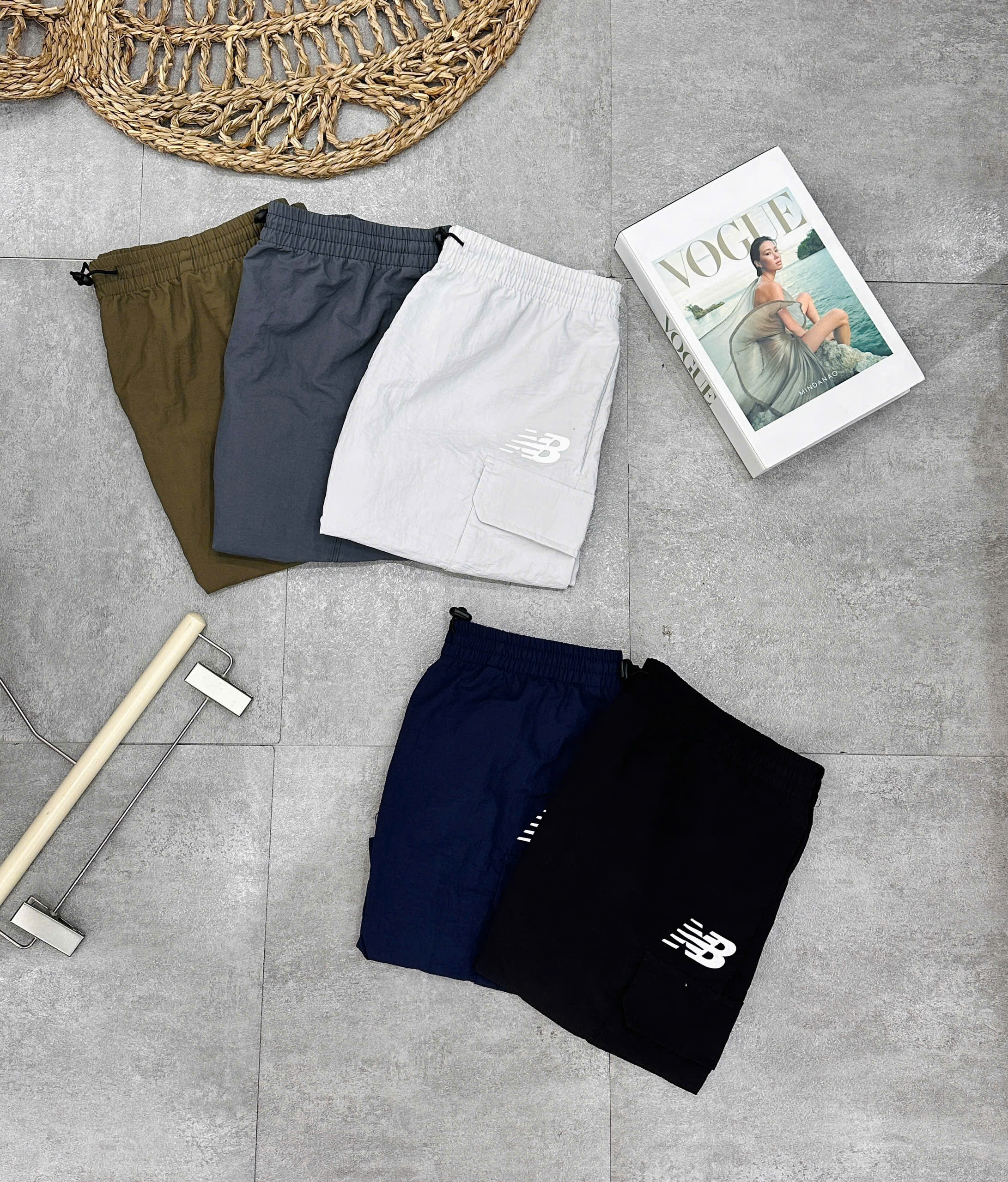 Q417 QUAN NU NB_thumbnail_4