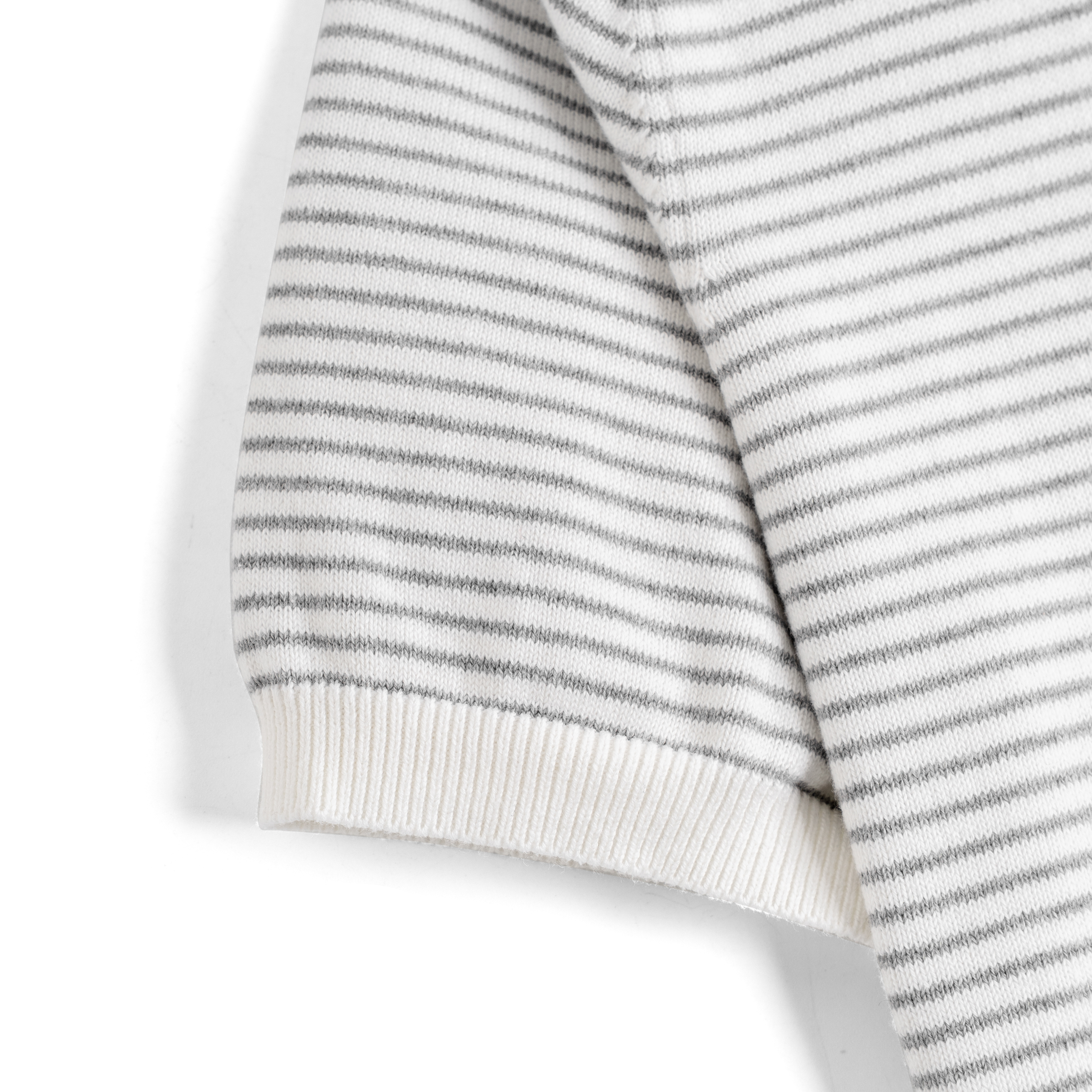 Áo Thun Dệt Kim Knit Sọc Nhuyễn_thumbnail_2