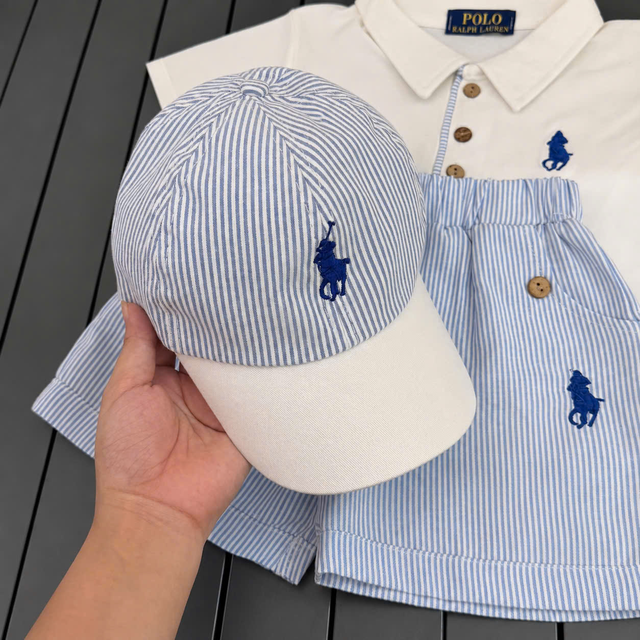 D80 BỘ POLO 3 CÚC THÊU NGỰA XANH KÈM MŨ- A117.1821_thumbnail_2