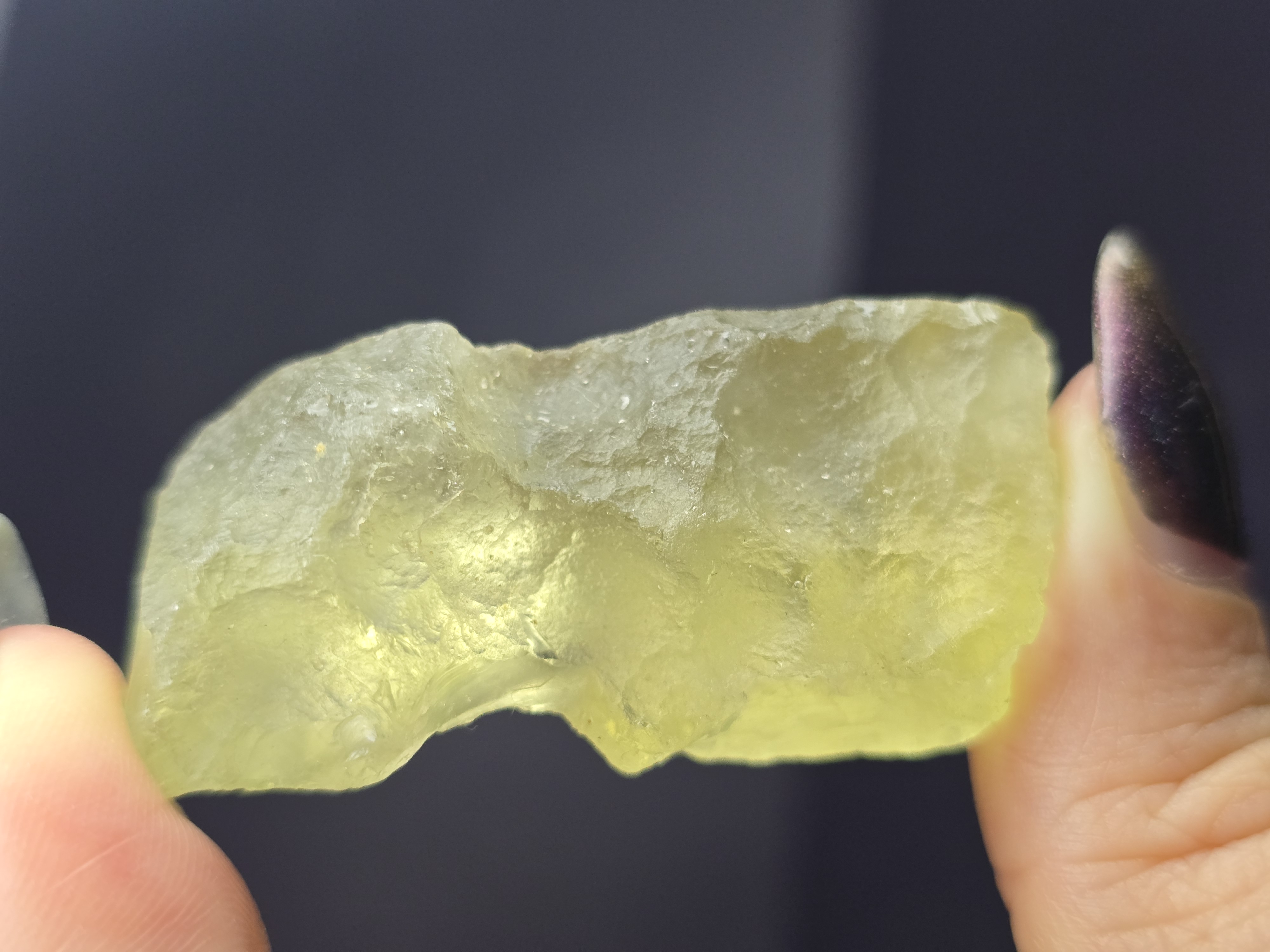 Libyan Desert Glass - Thủy Tinh Va Chạm 29 Triệu Năm Tuổi_thumbnail_1