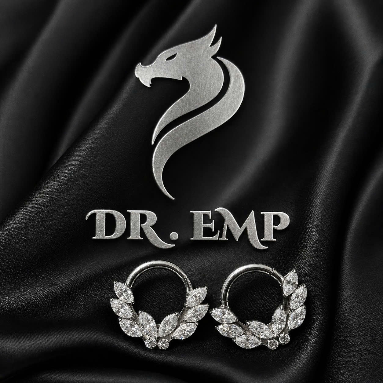 Daith titan bướm trắng 6 lá 10mm
