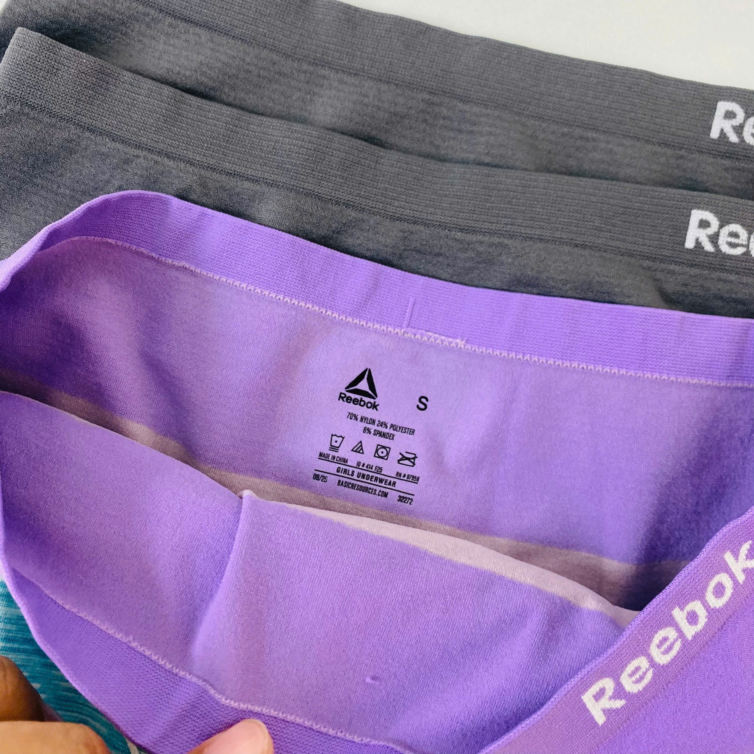 4 Quần Chip Reebox size S