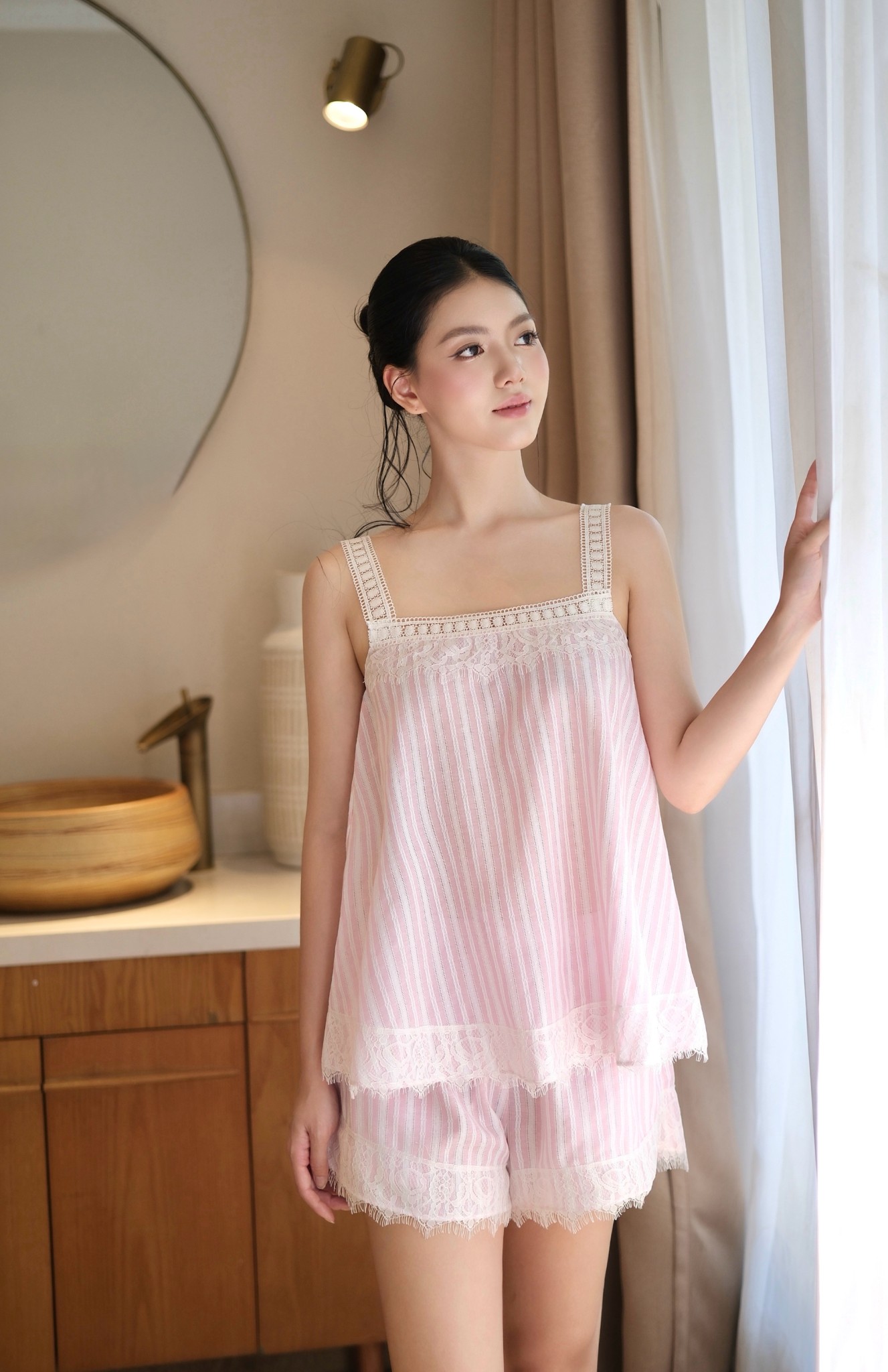 Bộ Cotton Thô Áo 2 Dây Quần Cộc BN678