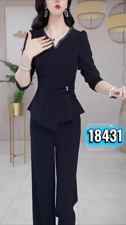 18431-set bộ đen phối áo kiểu tay dài, phụ kiện eo (thun lụa)
