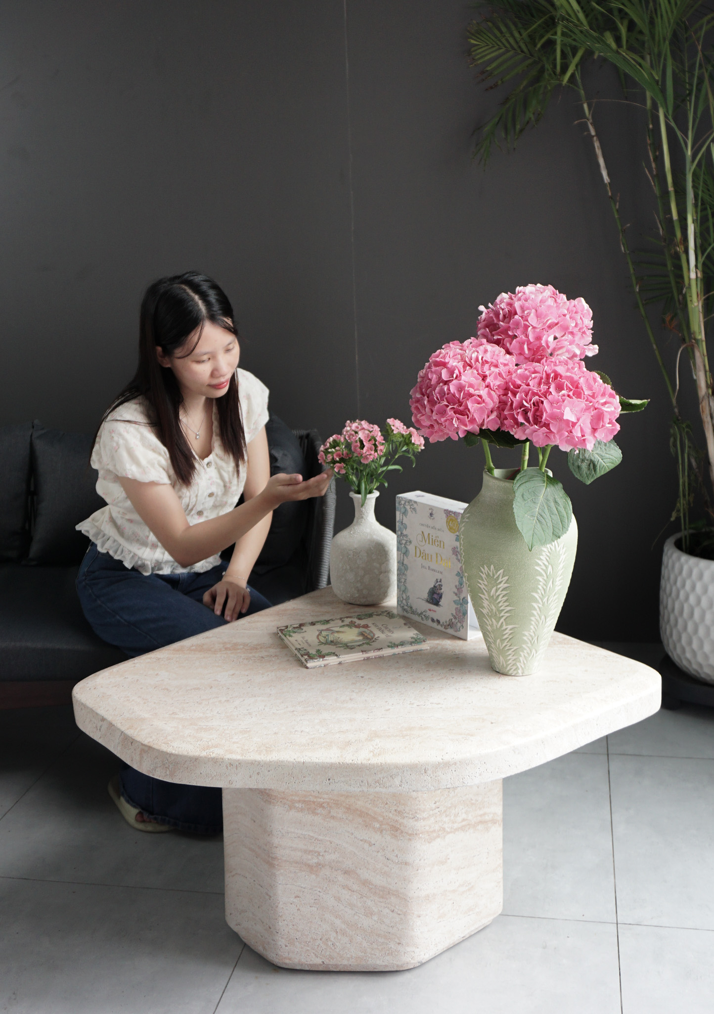 Bàn Trà PLECTRUM TRAVERTINE COFFEE TABLE - Đá Xi Măng_thumbnail_6
