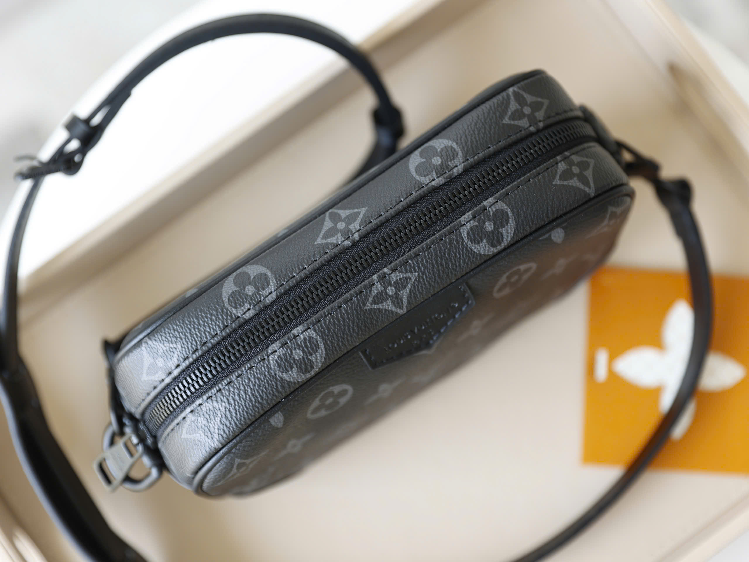 Túi đeo Louis Vuitton Trocadéro _thumbnail_3