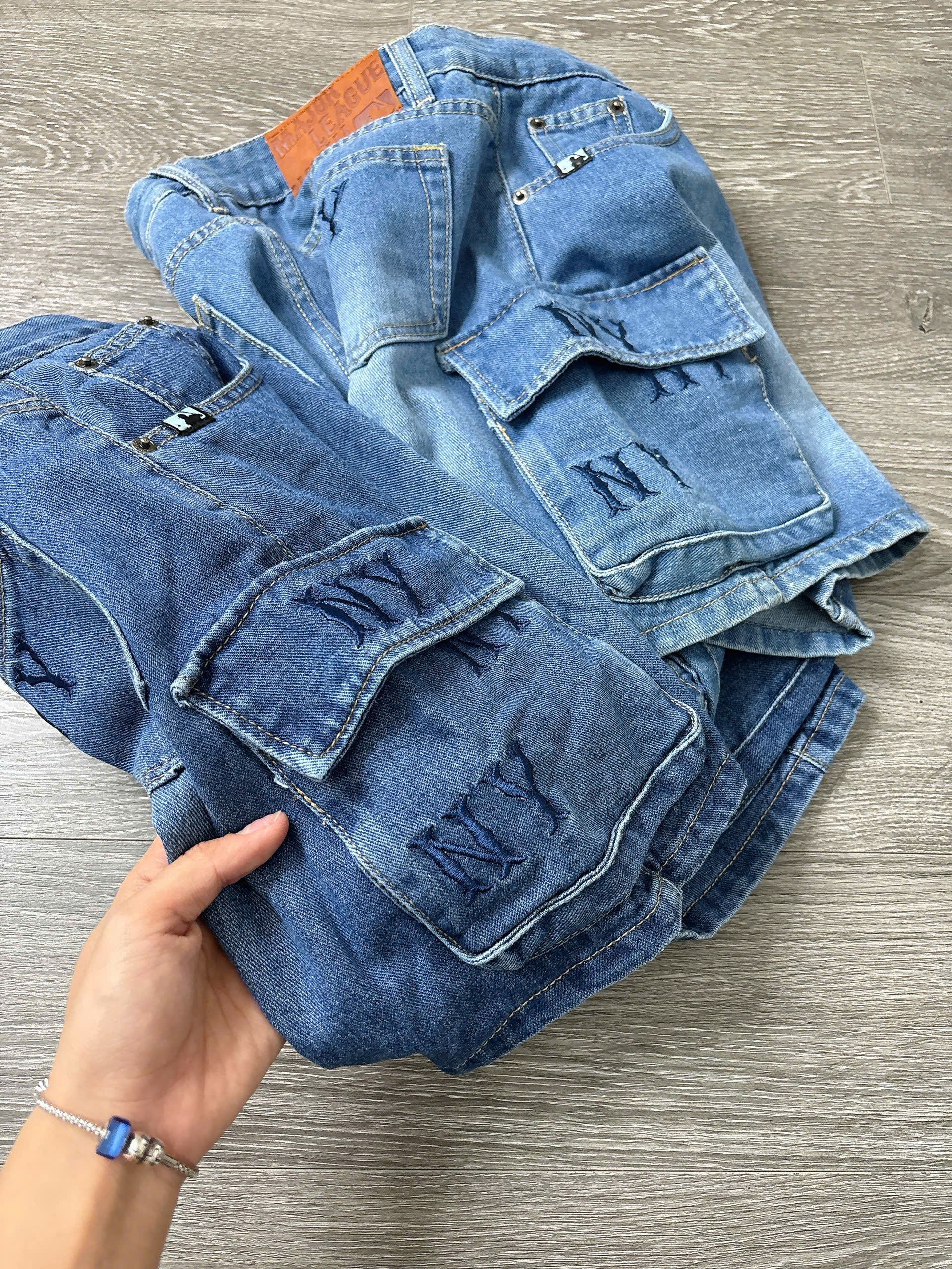 C13 CHÂN VÁY JEAN 2 MÀU_thumbnail_4