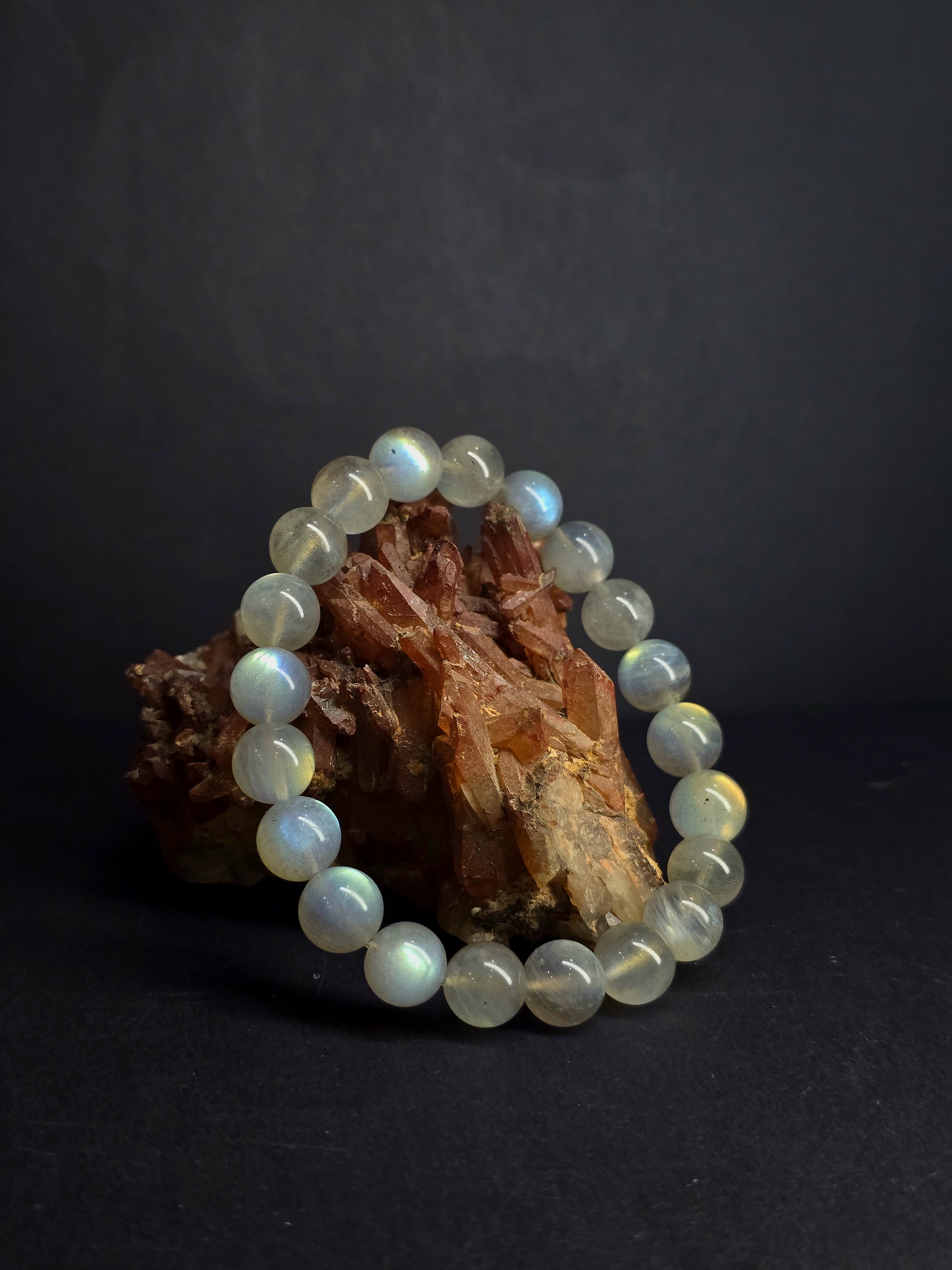 Vòng Tay Đá Xà Cừ Hắc Nguyệt Quang Labradorite Thể Xám_thumbnail_5