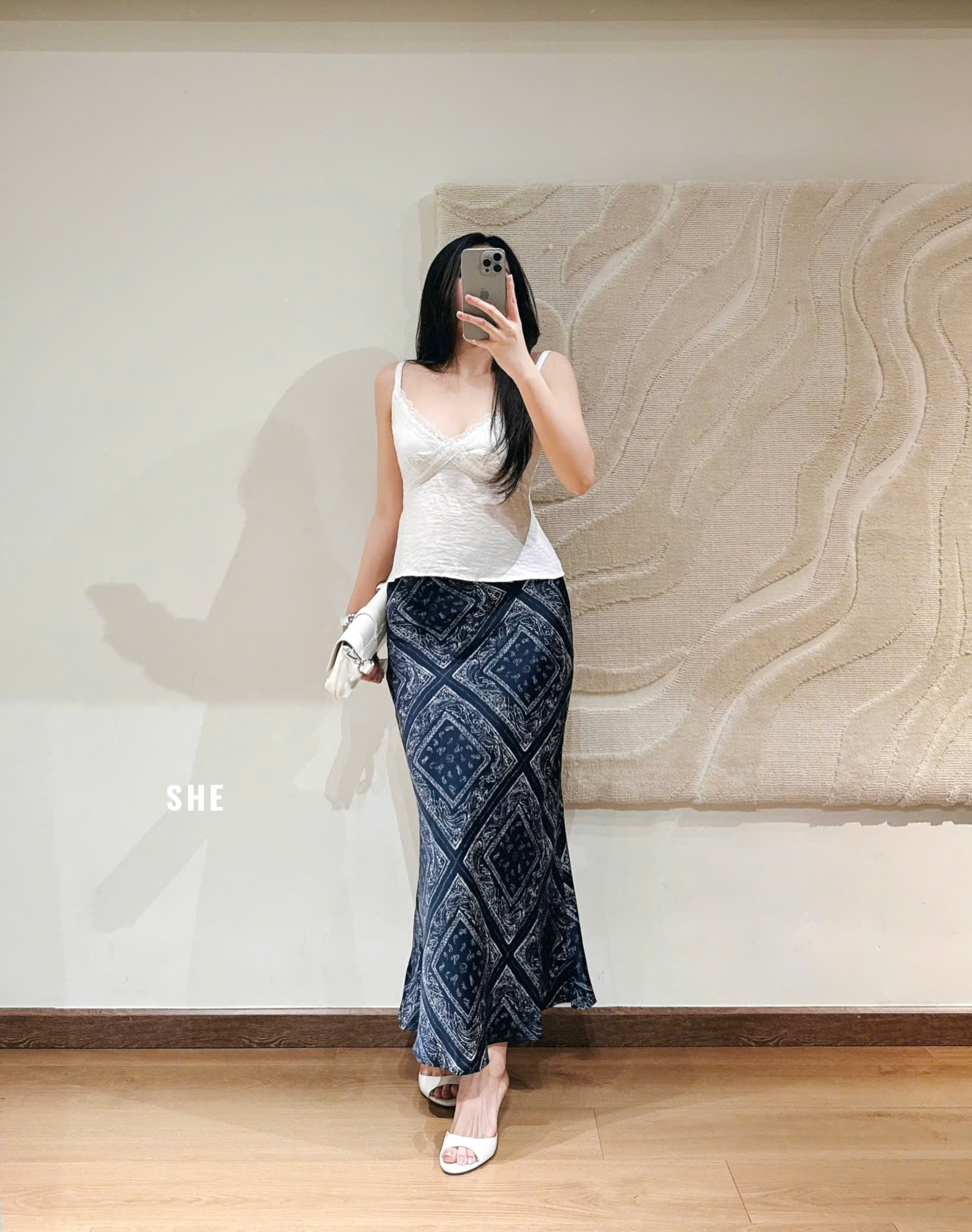 E838 CHÂN VÁY ZR HỌA TIẾT_thumbnail_3
