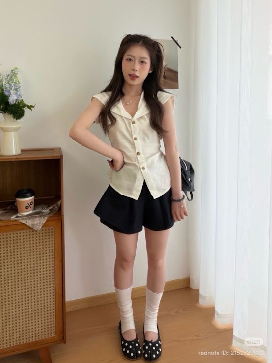 Lucas - Set áo cổ thủy thủ cài cúc + quần váy dáng ngắn_thumbnail_1