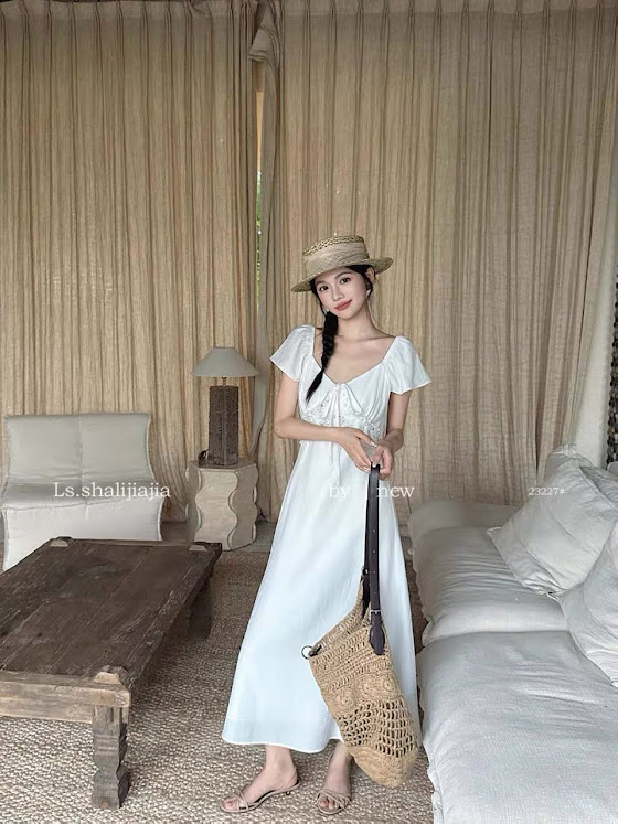 Lucas - Váy cổ vuông buộc nơ cộc tay viền chân ngực 2 hàng đính charm chân xòe_thumbnail_3