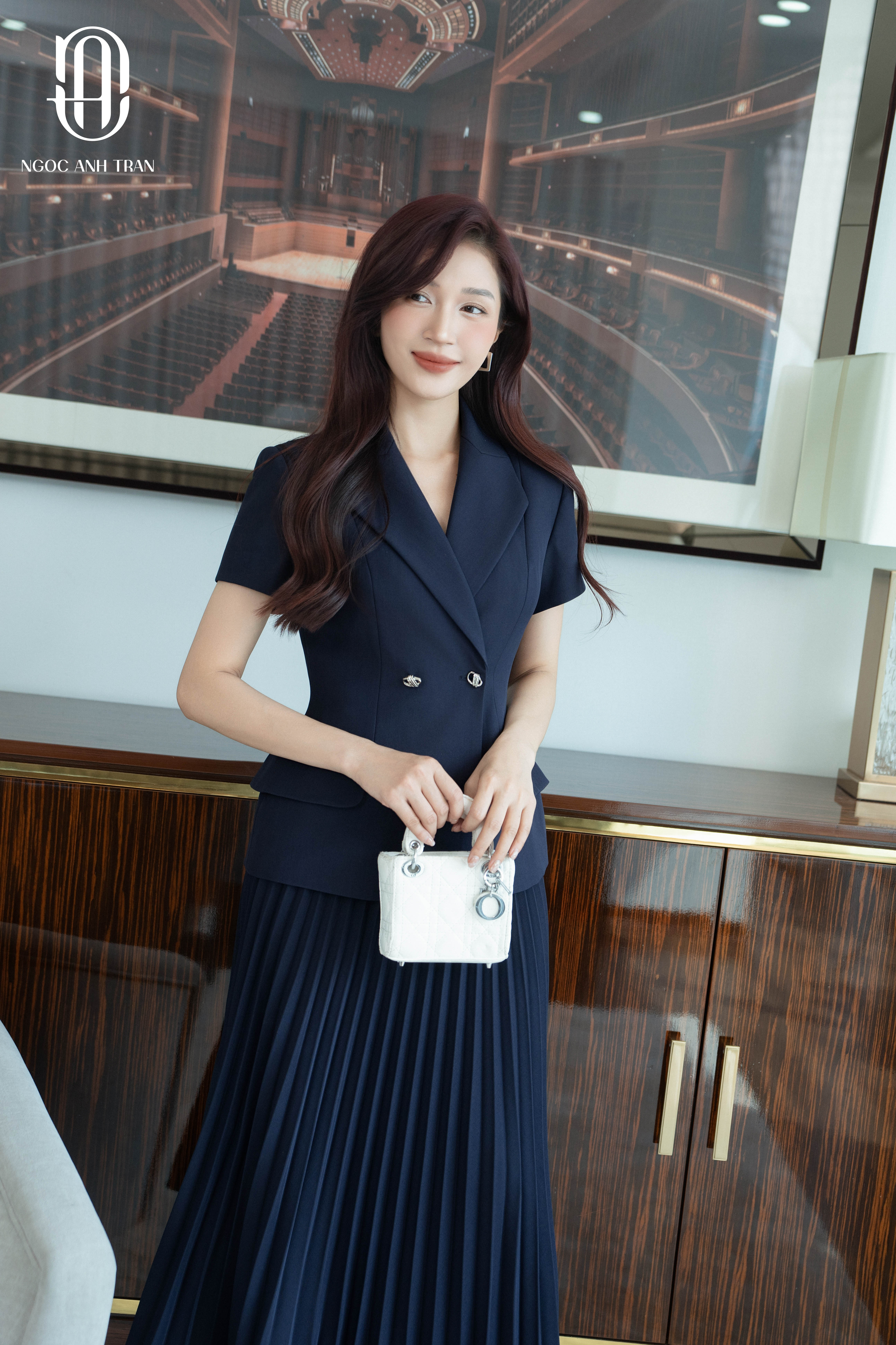 V072 - Set áo vest navy tay cộc cúc vuông phối chân váy navy xếp ly