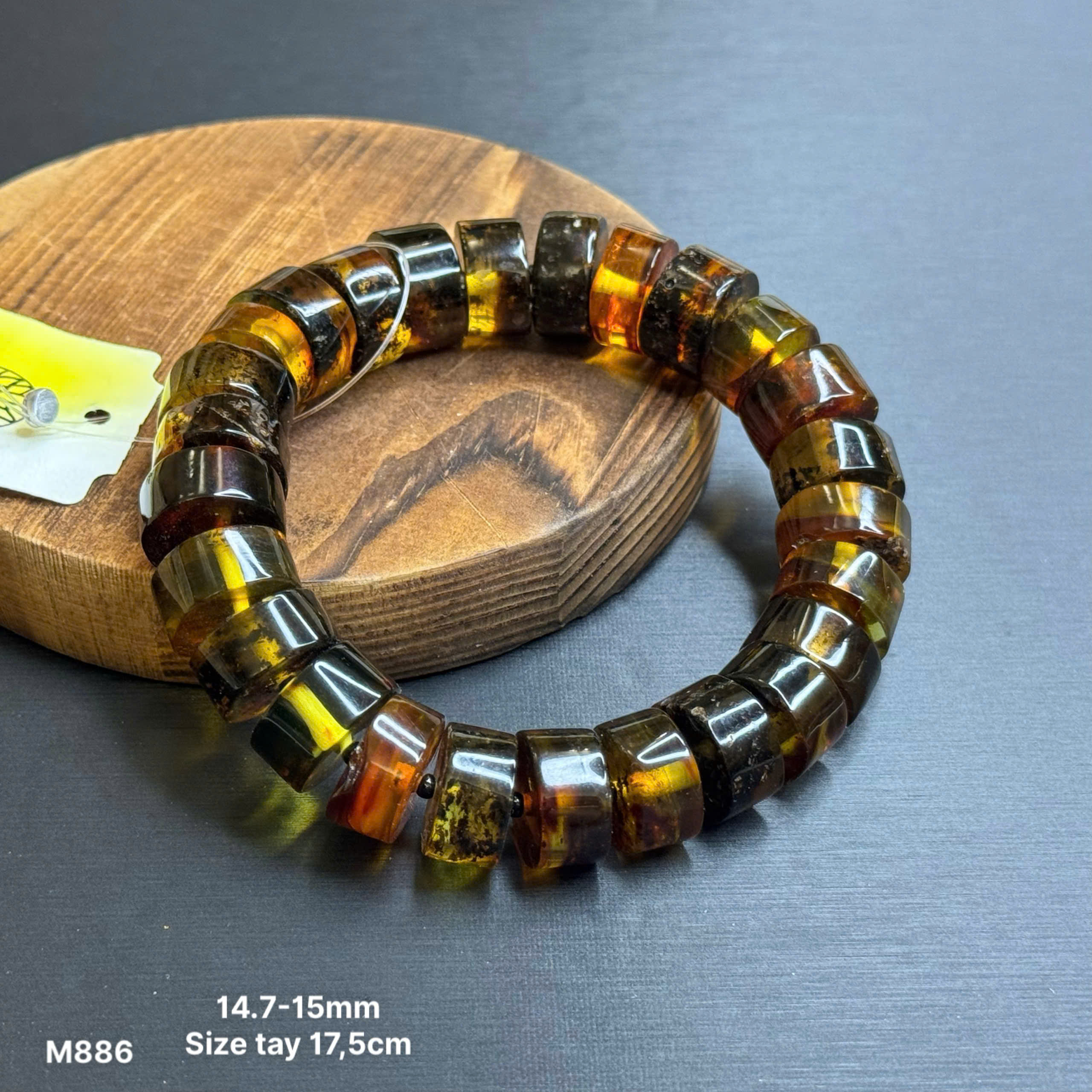 Lắc Tay Bánh Xe Rêu  - M886