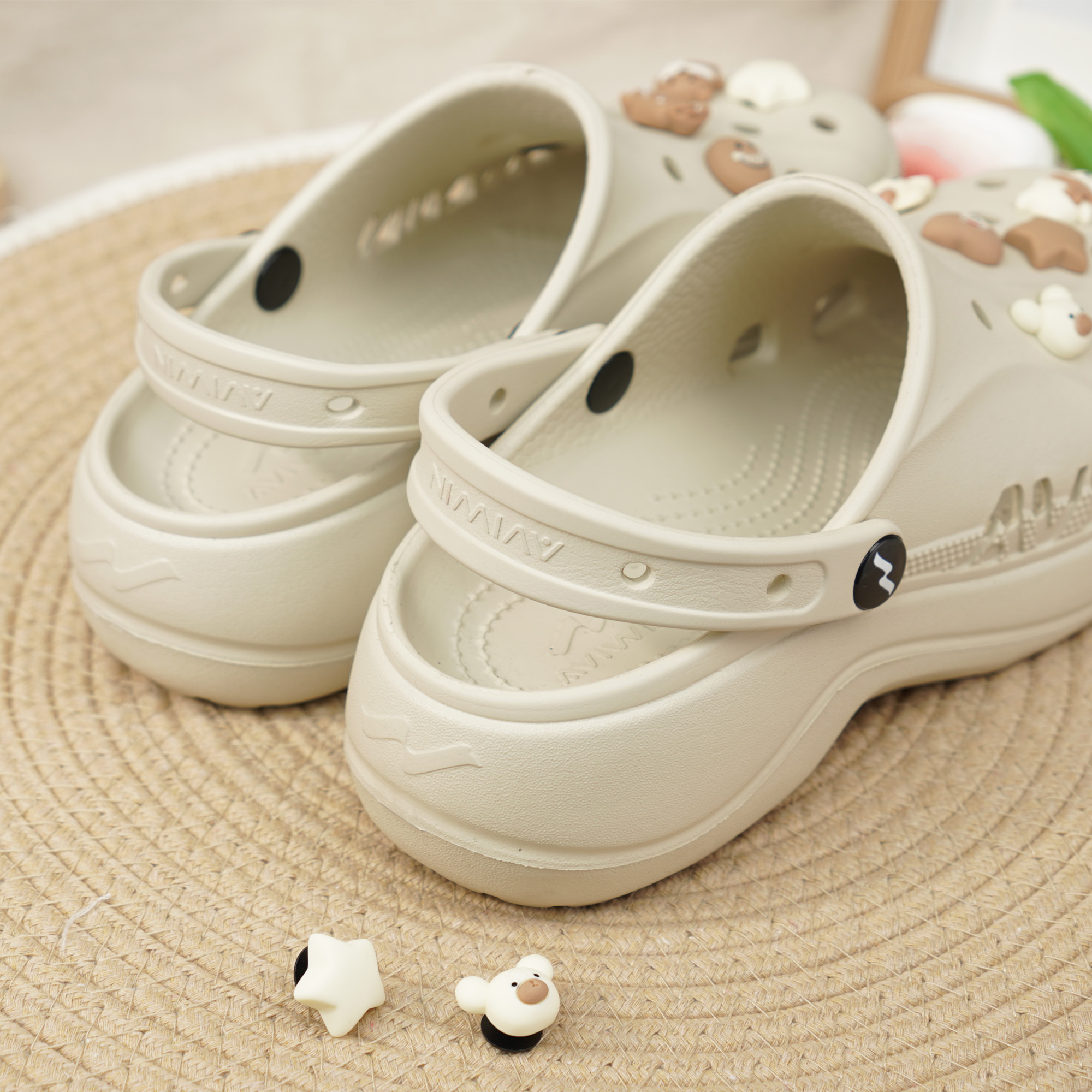 [AVCH] [TẶNG THÊM CHARM] - Dép Sục Nữ Đế Cao 6cm AVIWIN AviCharm AVCH_thumbnail_18