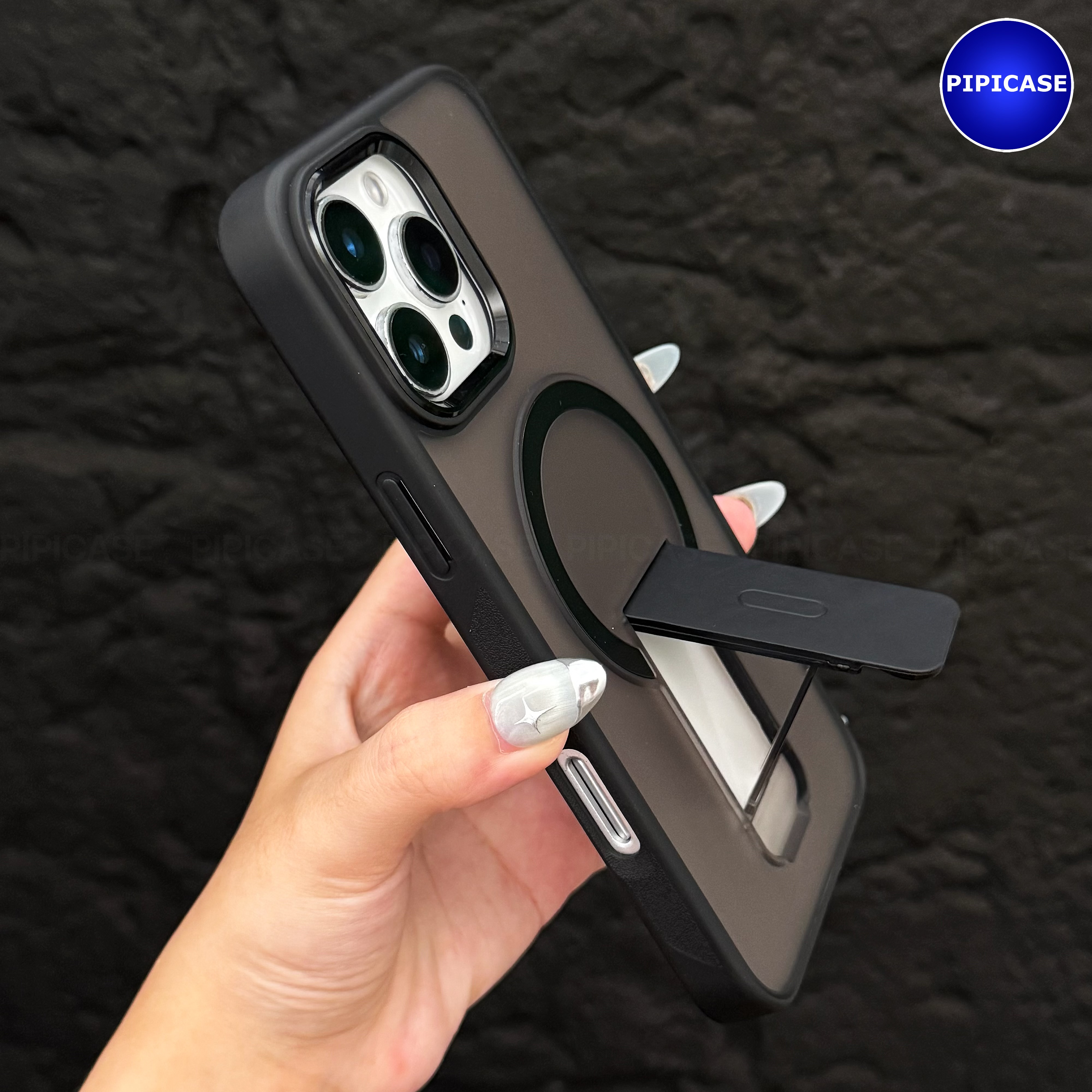 Ốp Lưng iPhone 16 Pro Max - Quin - Đen