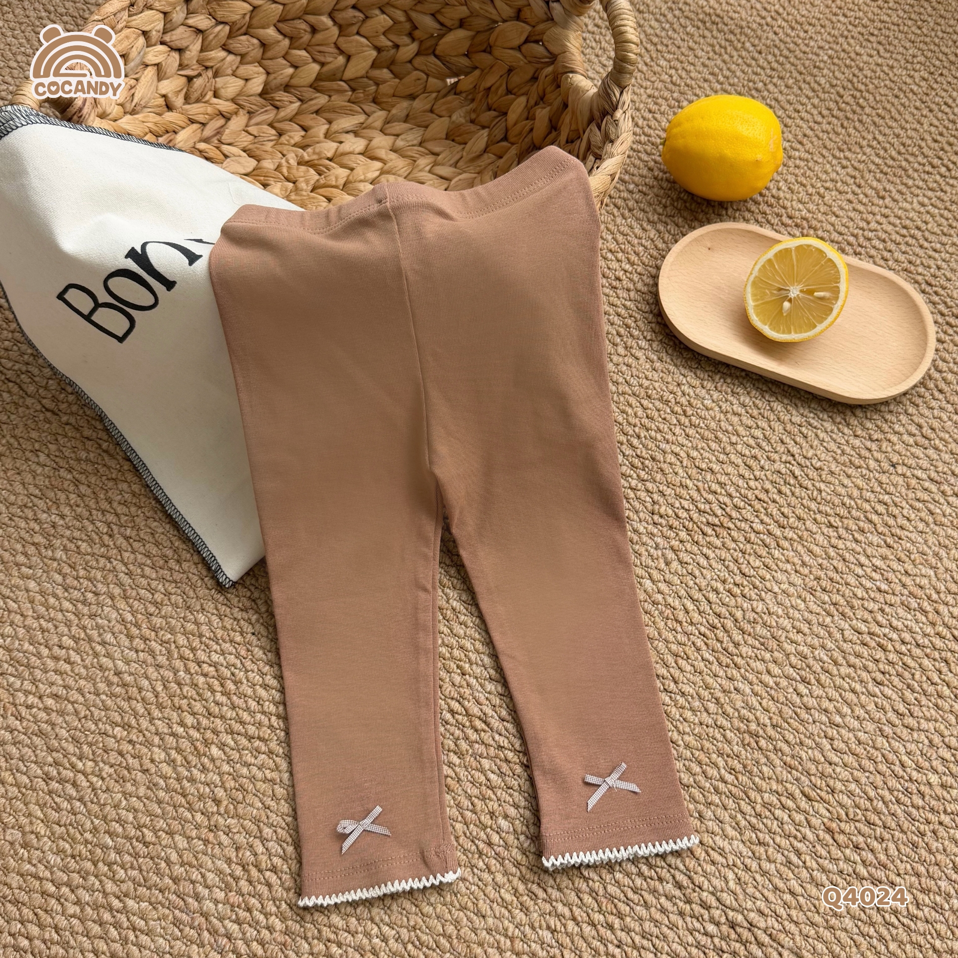 Quần dài legging NÂU chỉ sóng nơ