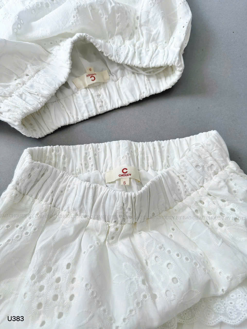 996 U383_thumbnail_2