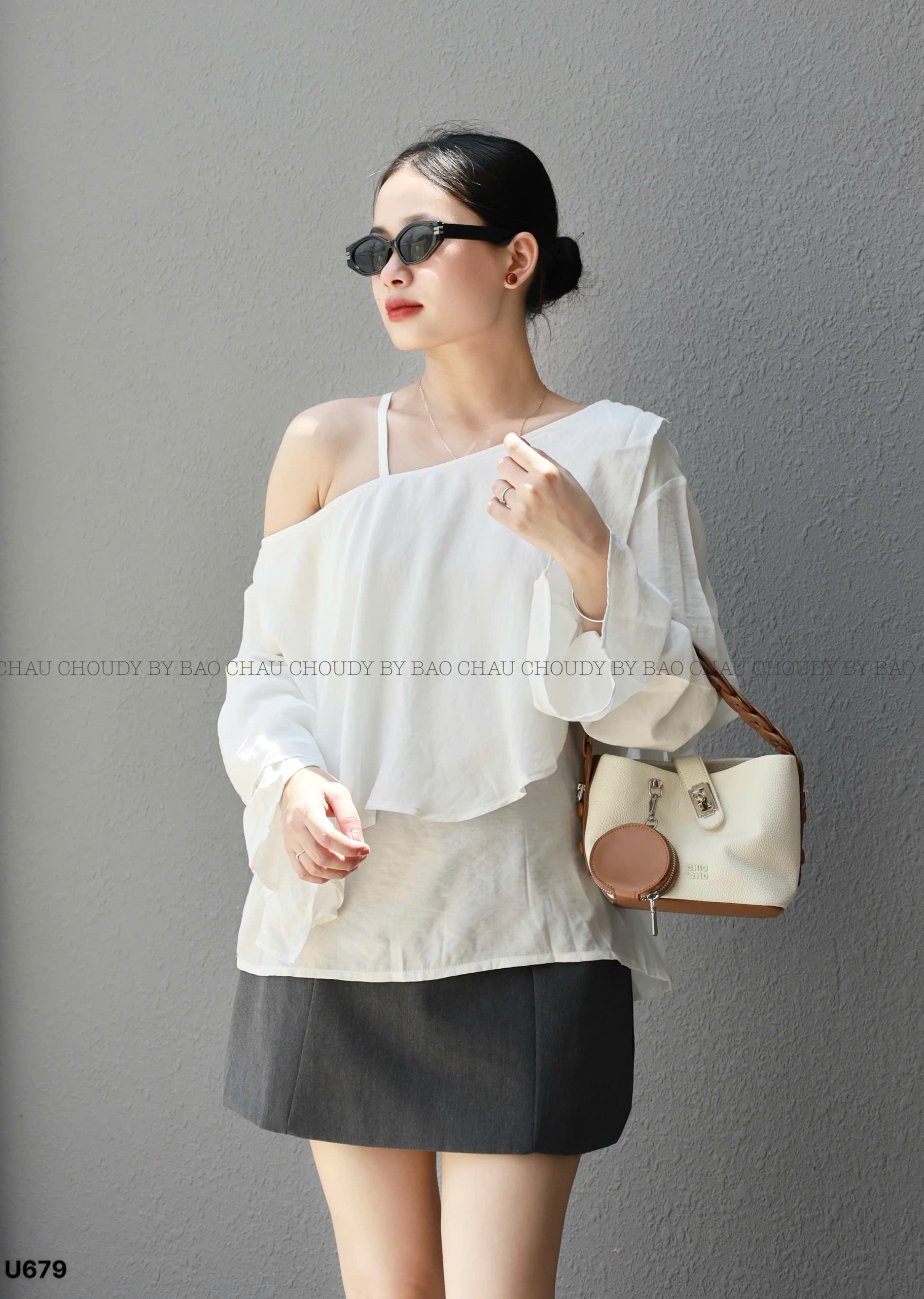 SALE U679
