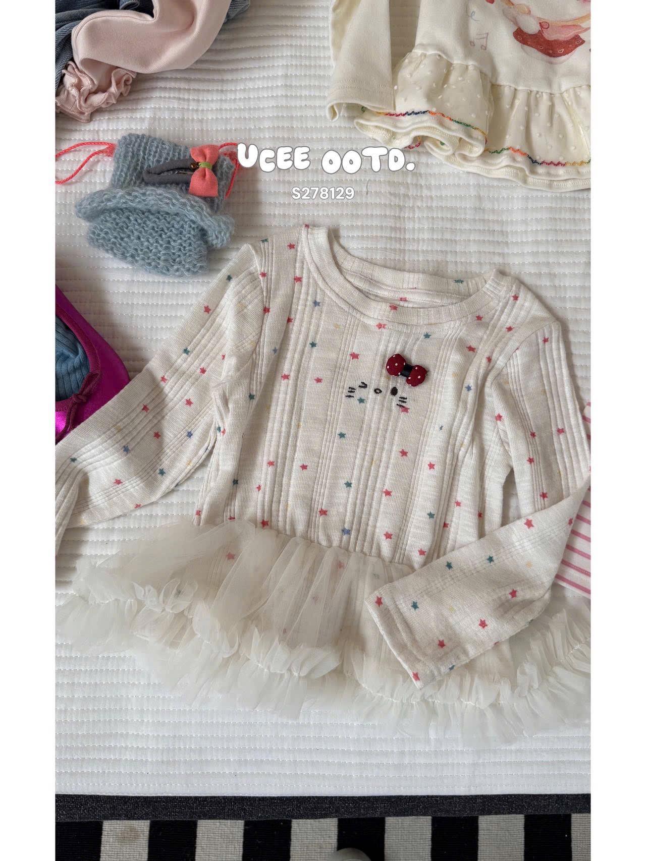 UC28 - Áo thun ngôi sao viền bèo ren UCEE 278129