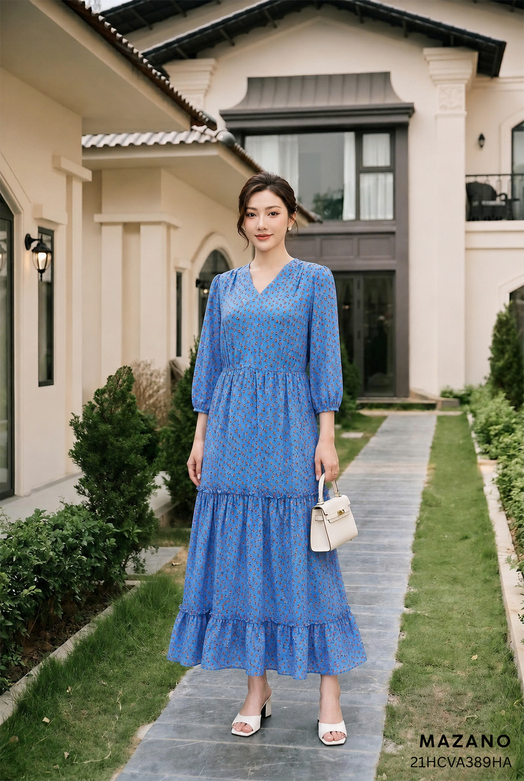 Đầm xanh họa tiết hoa bèo tầng họa tiết cổ V