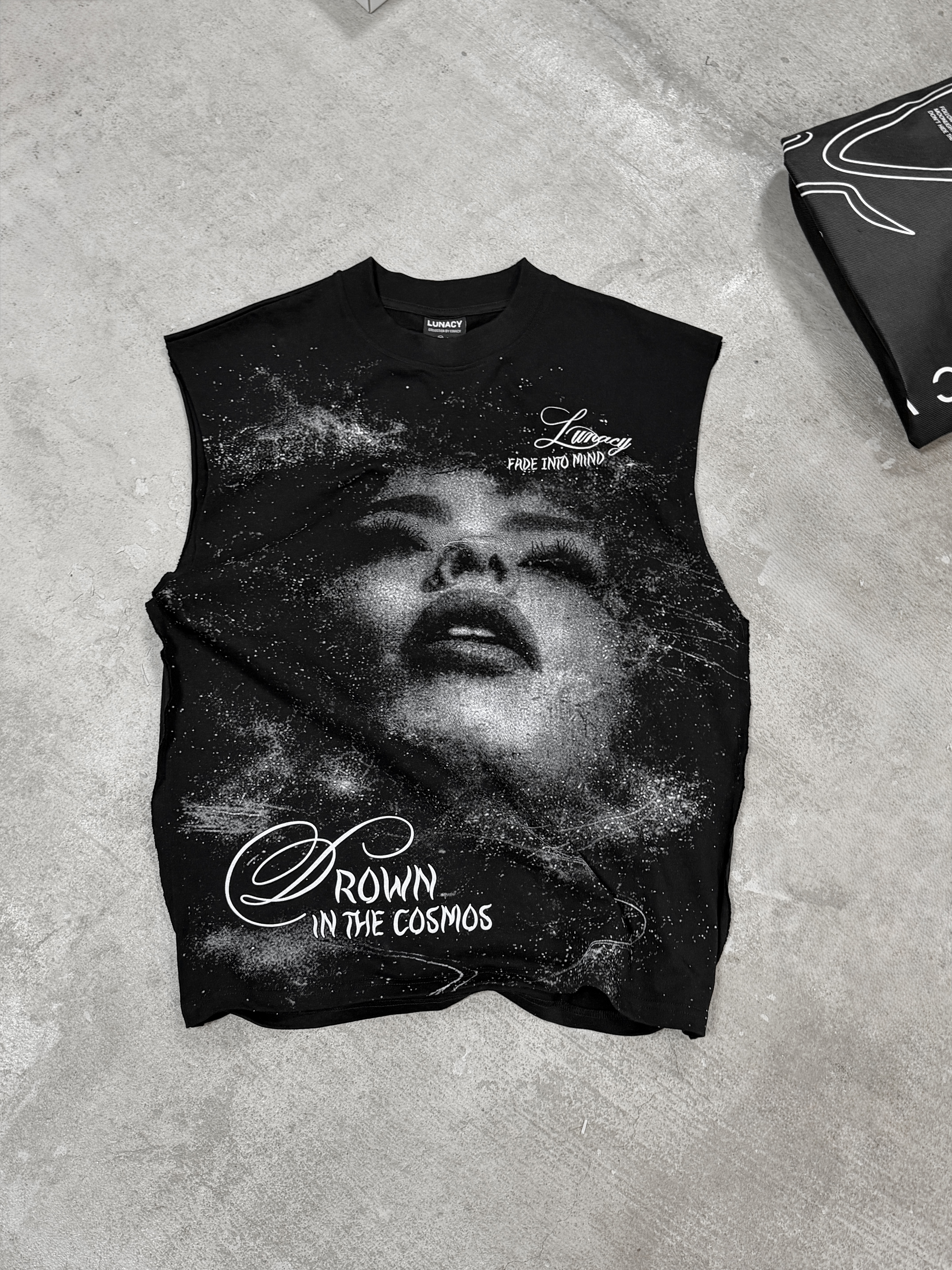 Cosmic Face Tanktop