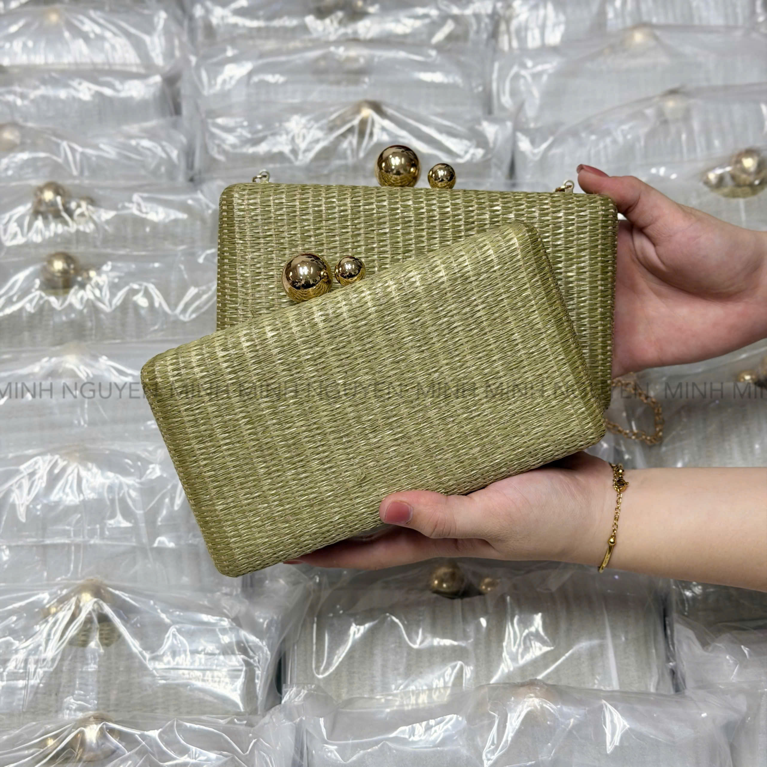 TUI CLUTCH VERDE_thumbnail_4