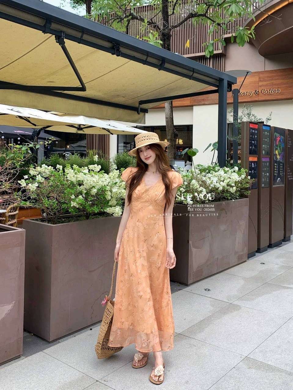 Lucas - Váy hoa tay hến bom phối viền ren chân xòe dáng maxi_thumbnail_4