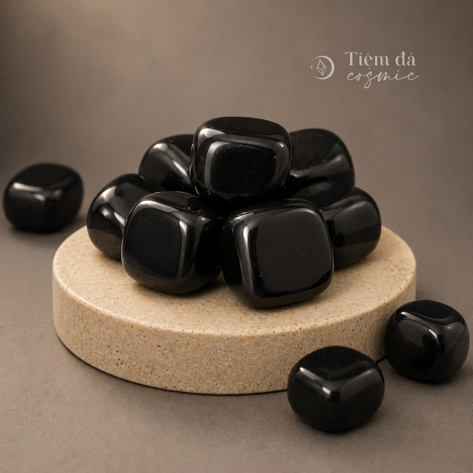 Đá cuội đã mài bóng / Tumbled Obsidian Đen size 1 - 2 cm/viên
