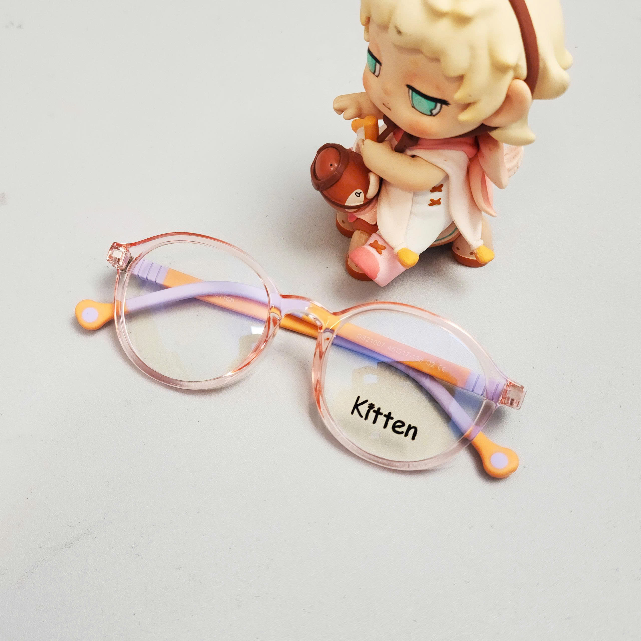 Kính Gọng Kitten