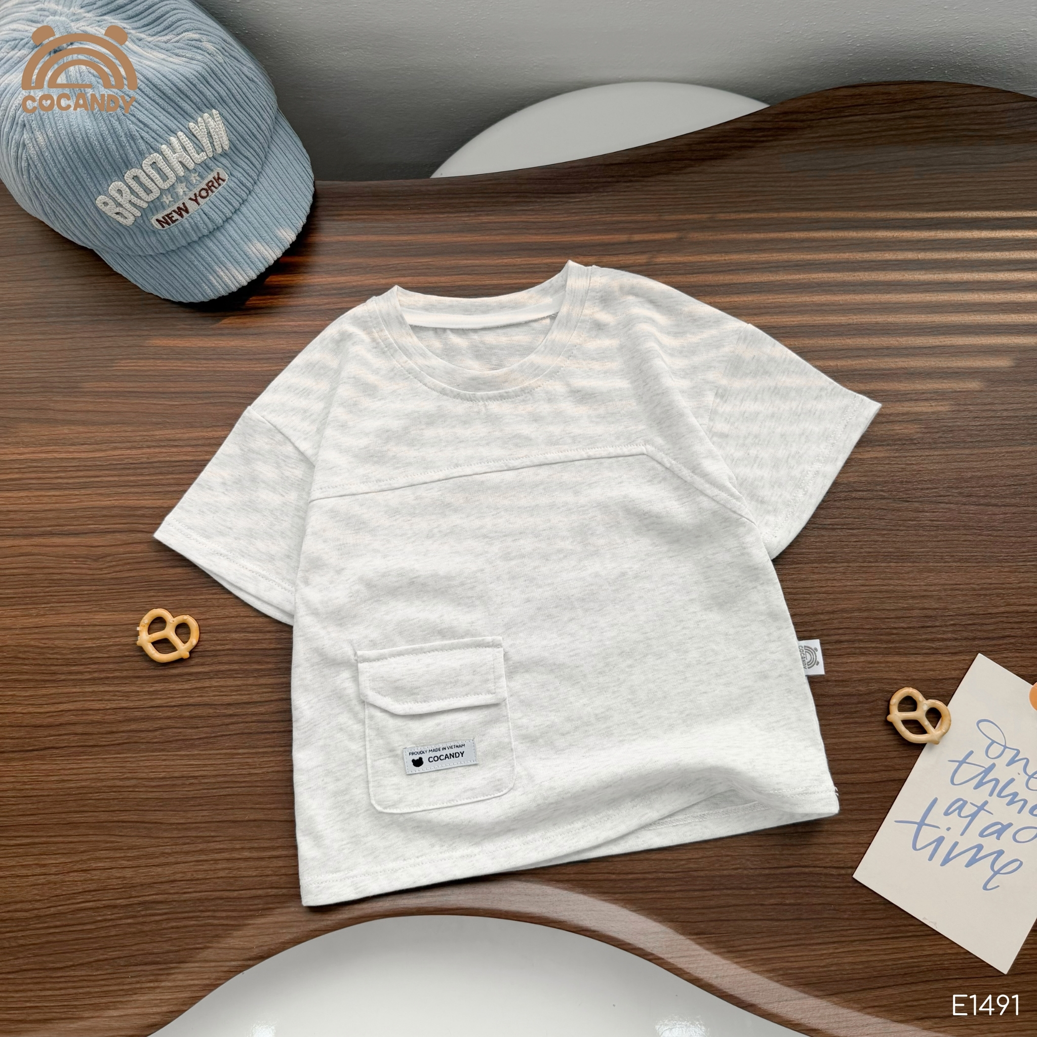 Áo cộc thun GHI NHẠT phối túi lệch CCD_thumbnail_3