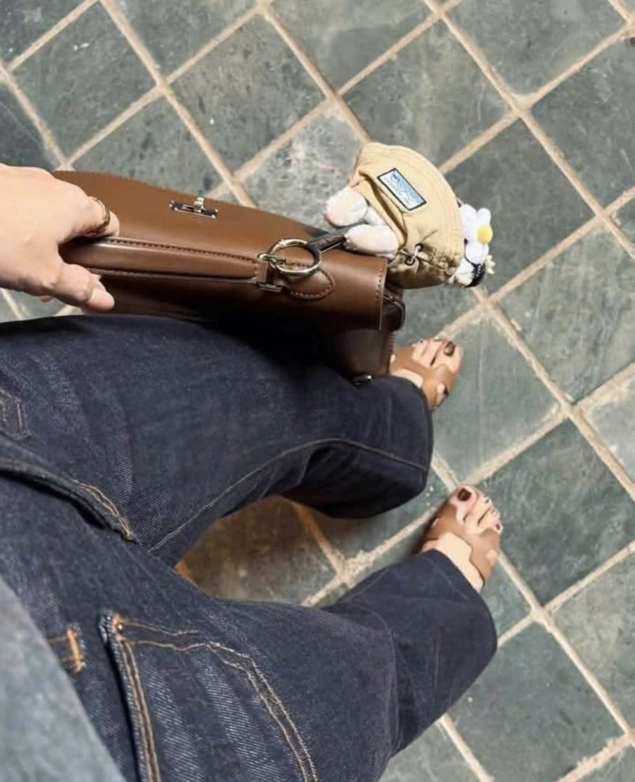 Quần jean suông đậm phối 2 túi trước_thumbnail_12