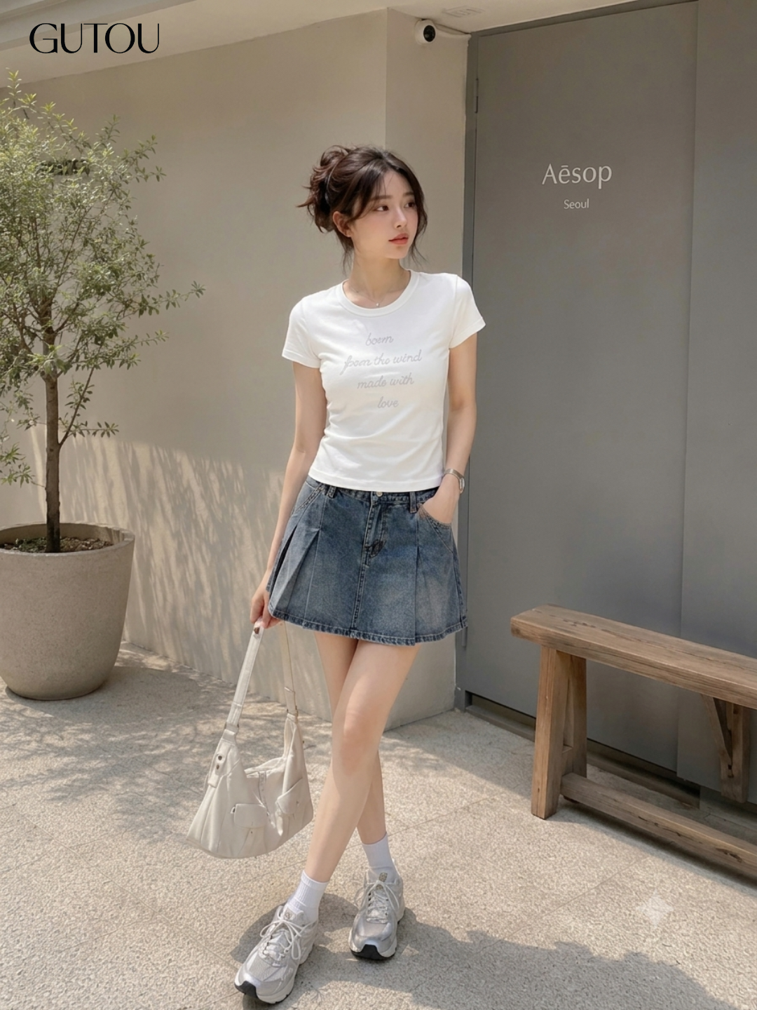 [ GUTOU ] Áo Thun Ôm Tay Ngắn 