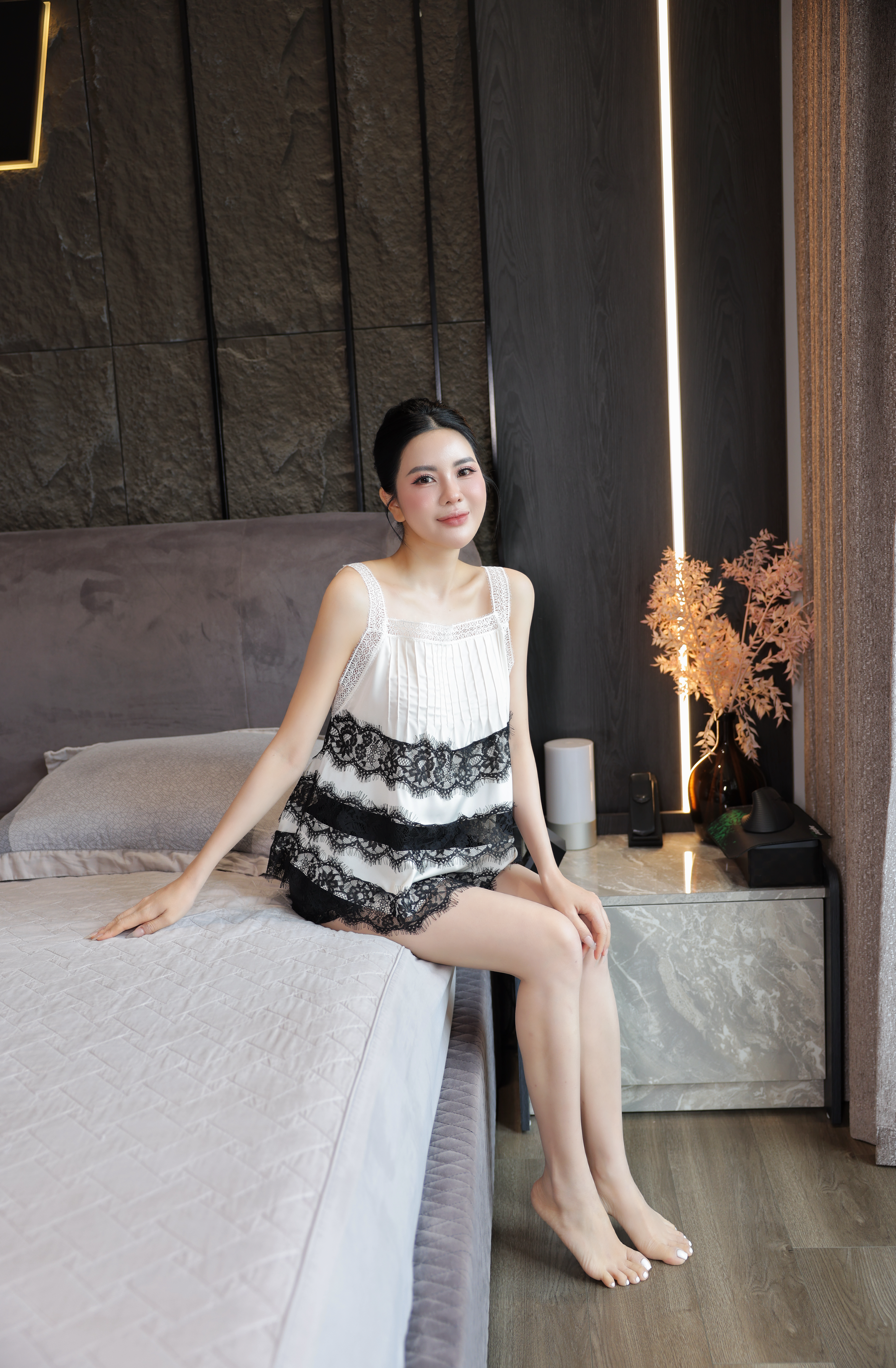 Bộ lụa áo 2 dây, quần cộc BN622_thumbnail_9