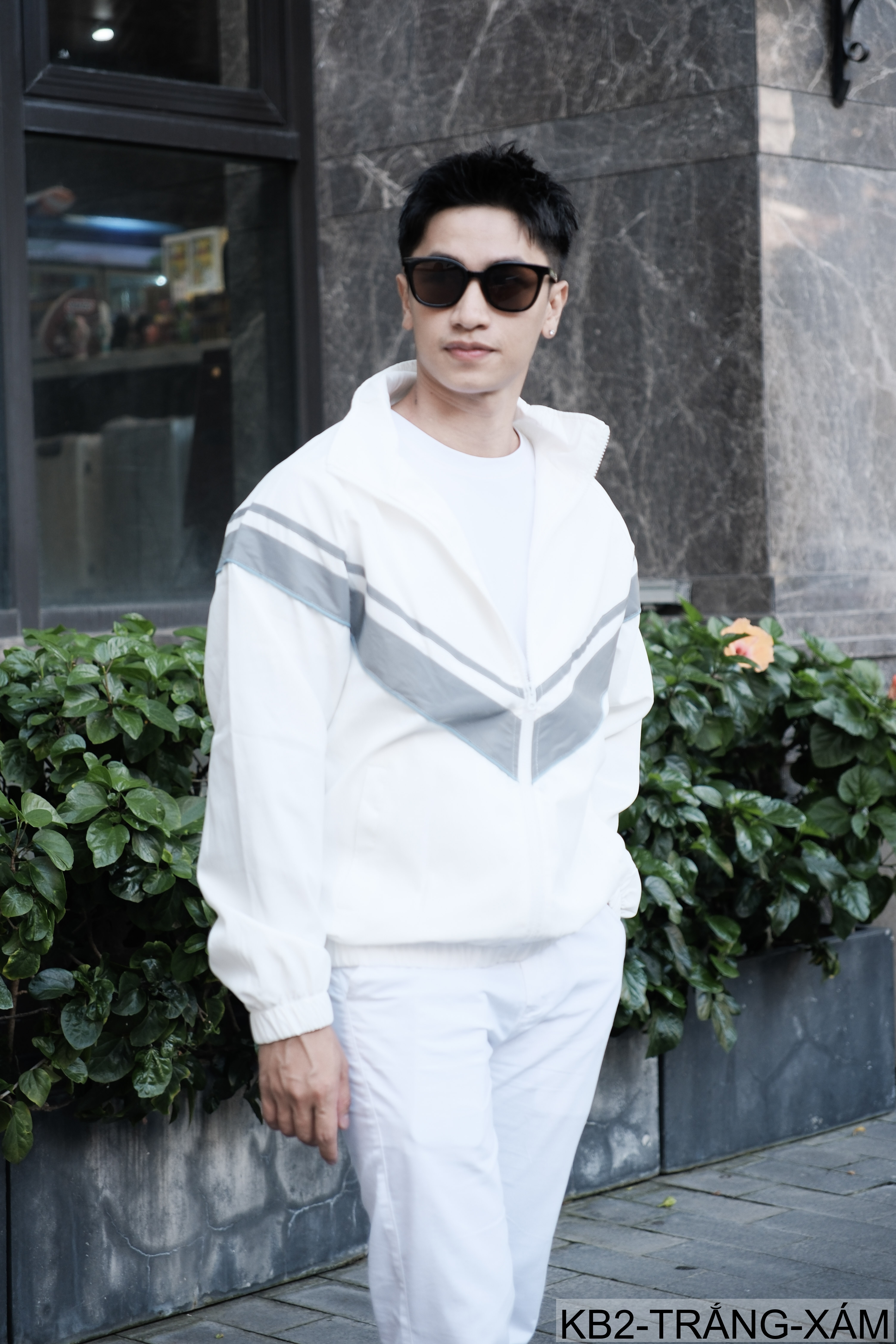 KB2 - Áo khoác nam cổ bẻ phong cách Hong Kong, form rộng, in họa tiết sọc V thời trang_thumbnail_5