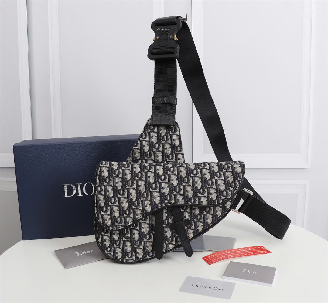 Túi bao tử Dior Saddle Bag_thumbnail_9