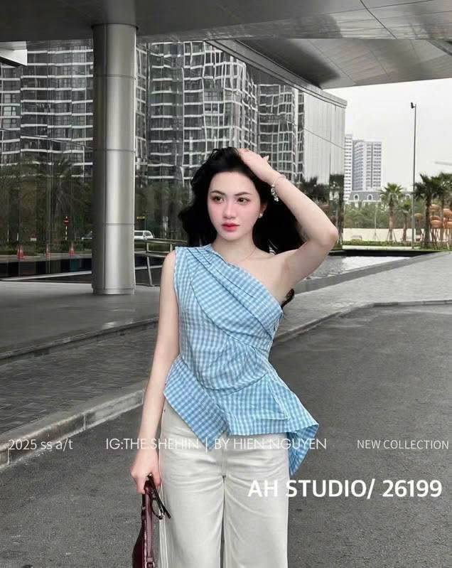 Áo Kiểu Nữ Thiết Kế cúp chéo lệch vai bèo kẻ AH.26199 (C) (0687)_thumbnail_2