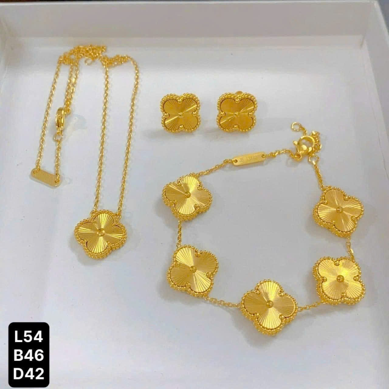 Sét Cỏ 4 Lá Vàng