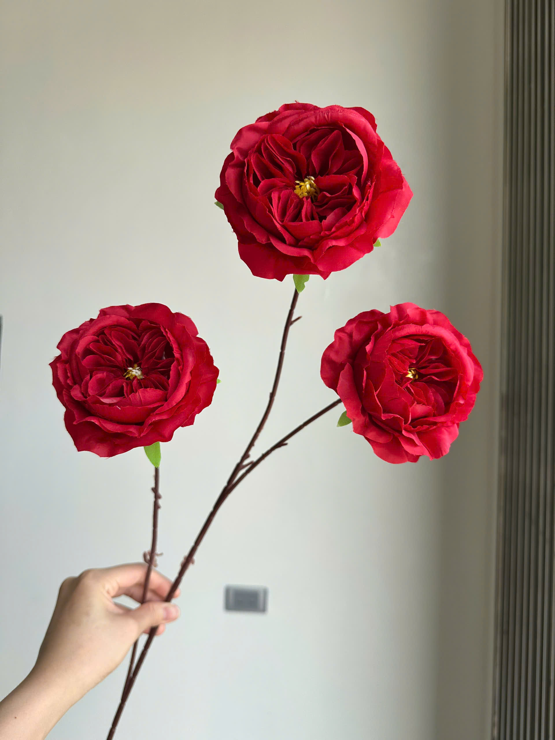 Trà Xoáy 3 Bông Hoa Lụa Trang Trí Bàn Nhỏ Xinh, Gọn Gàng Sang Trọng Không Cần Chăm Sóc_thumbnail_2