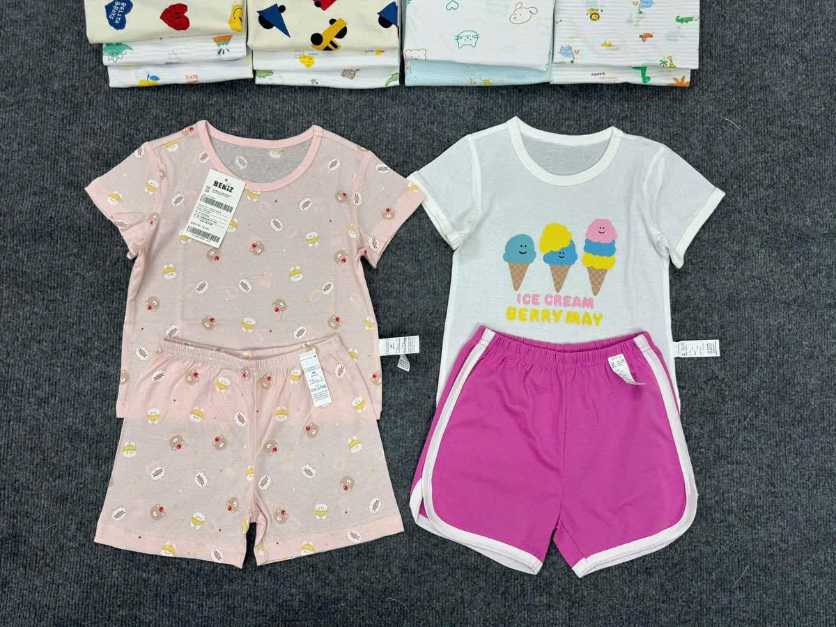 HE87 Set 2 bộ xuất hàn bé ( GÁI ) NGẪU NHIÊN