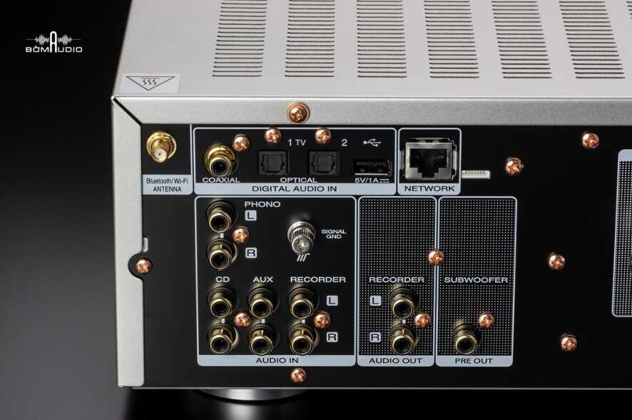 amply Marantz PM7000N trang bị khả năng hỗ trợ Bluetooth