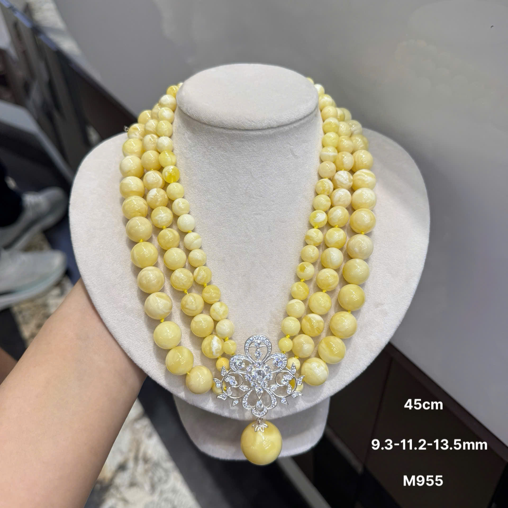 Vòng Cổ Hoàng Gia Quý Phái - M955
