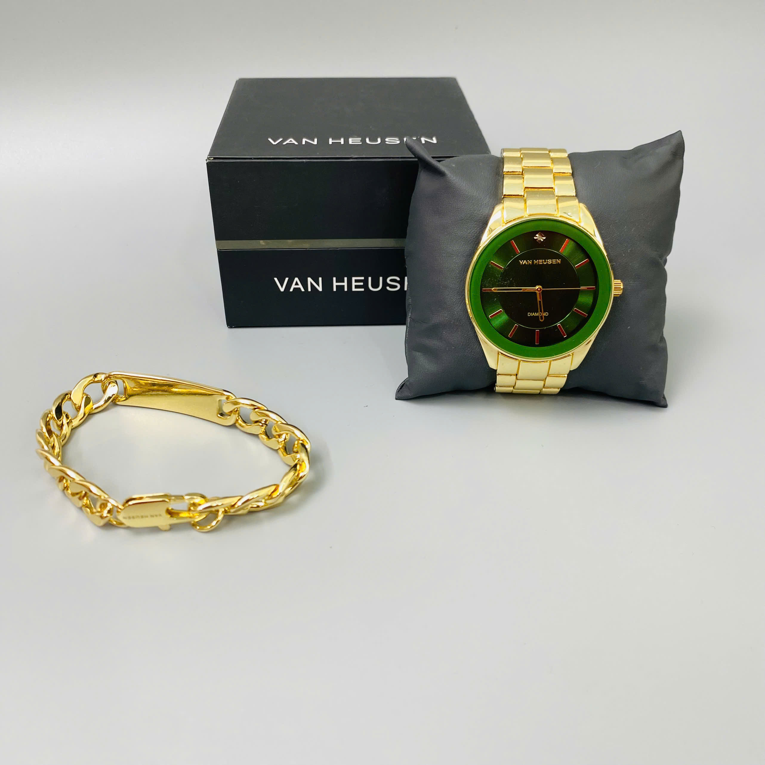 Đồng Hồ Nam Van Heusen Mặt Xanh Cao Cấp
